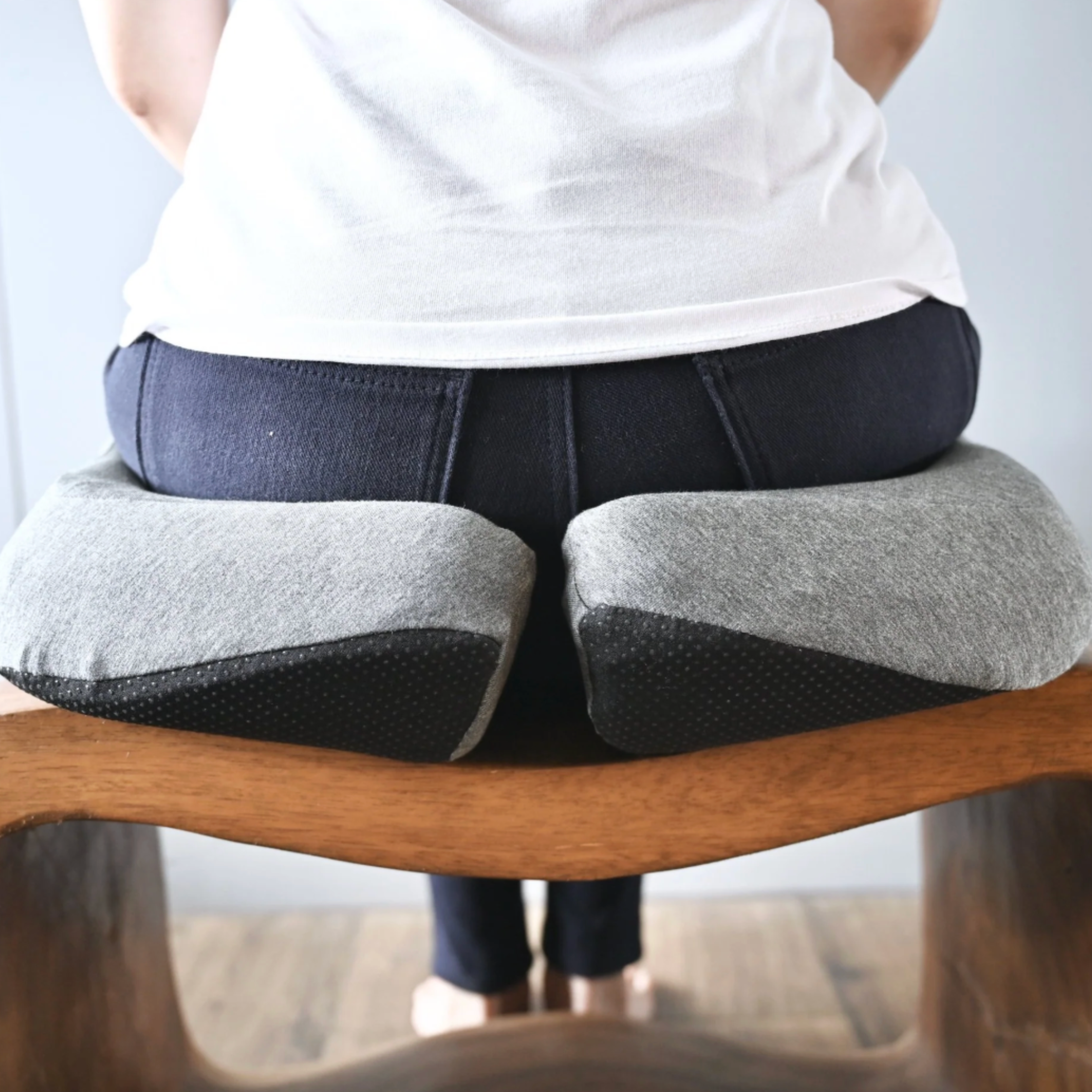 CushCamel™ Ergonomic Seat Cushion